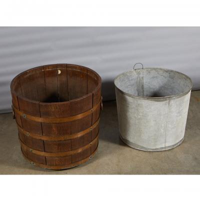 R A Lister Co Ltd Oak Bucket with Liner