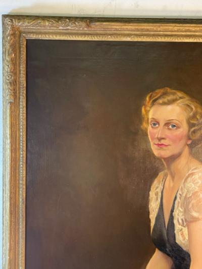 R oland Hinton Perry MAGNIFICIENT ART DECO ERA PORTRAIT OF A WOMAN BY ROLAND HINTON PERRY