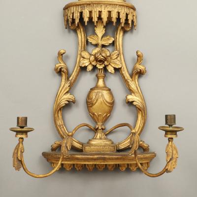 RARE CHIPPENDALE CARVED WALL SCONCE