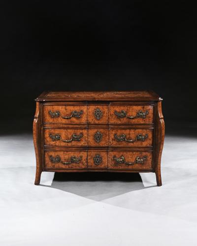 RARE EARLY 18TH CENTURY LOUIS XV PROVINCIAL BURR ELM MAZARIN COMMODE