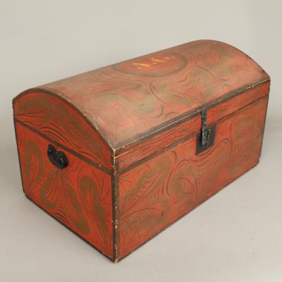 RARE LARGE SIZE DOME TOP PAINT DECORATED BOX