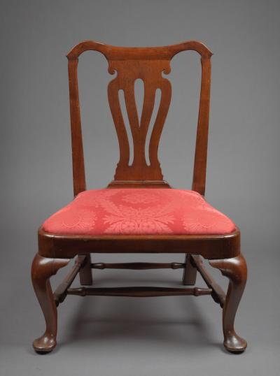 RARE QUEEN ANNE SLIPPER SIDE CHAIR