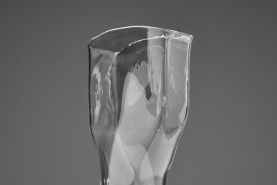 RICHARD MEITNER Sculptural Glass Vase by Richard Meitner The Netherlands 1989