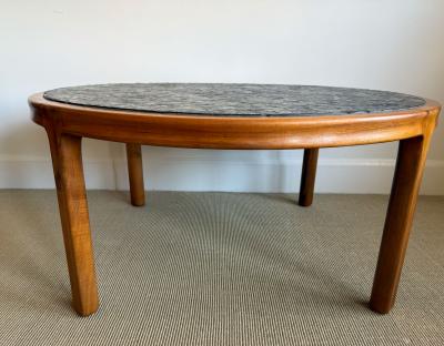 ROUND LOW TABLE WITH STONE TOP