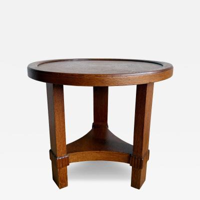 ROUND OAK TABLE