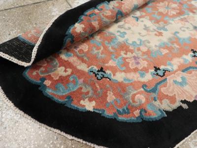 ROUND OVAL VINTAGE CHINESE ART DECO ACCENT RUG