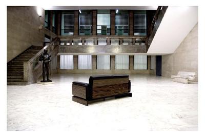 Raniero Aurelis Jai Pong Sofa
