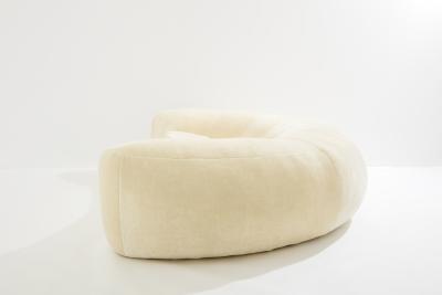 Raphael Raffel Rapha l Raffel croissant sofa in Mohair velvet 1970s