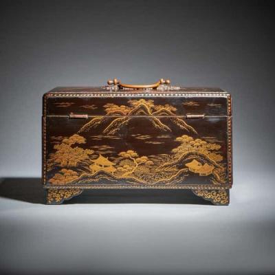 Rare 18th Century George III Lacquer Tea Caddy with Original Lacquer Canisters