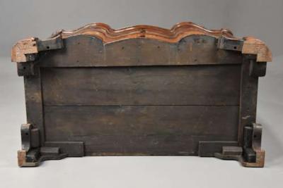 Rare 18thc Continental mahogany commode of oxbow form