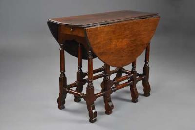 Rare 18thc red walnut gateleg table of small proportions fine patina