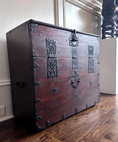 Rare Antique Korean Nothern Bandaji from Hwanghae Do