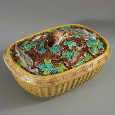 Rare Brown Westhead Moore Majolica Game Pie Dish