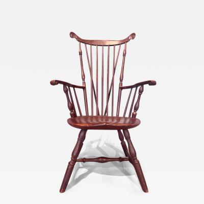 Rare Comb Back Windsor Arm Chair