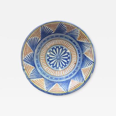 Rare Dutch Maiolica plate with geometrical star design 16th century