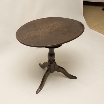 Rare Early 18th Century Welsh Oval Bird Cage Tilt Top Table