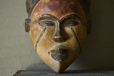 Rare Early to Mid 20th Century African Bena Lulua Mask Kasai Region