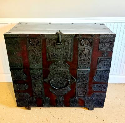Rare Korean Pakchon Bandaji Chest Joseon Dynasty