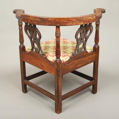Rare Oversized Chippendale Corner Chair