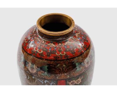 Rare Pair of Meiji Period Japanese Cloisonne Enamel Vases Red Ground Dragon 3