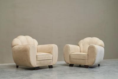 Rare Pair of Monumental Art Deco Lounge Chairs in Alcantara 1930s