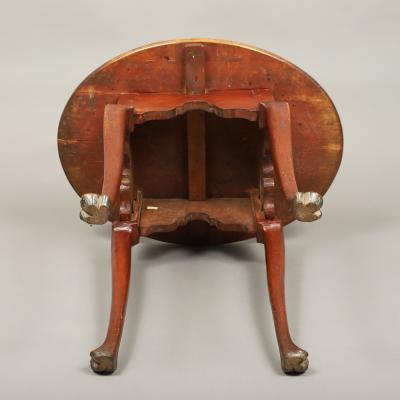 Rare Queen Anne Oval Top Tea Table