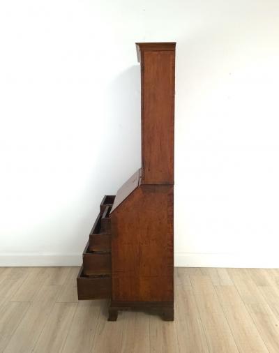 Rare Small George I Walnut Secretary Desk with Hidden Compartments circa 1715