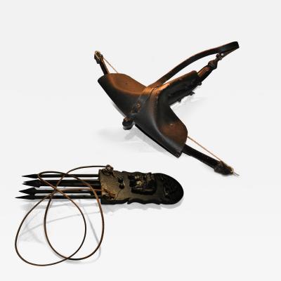 Rare Tibetan rosewood and leather crossbow and quiver
