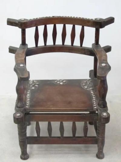 Rare Vintage 1950s Ashanti Throne Chair With Metal Studs