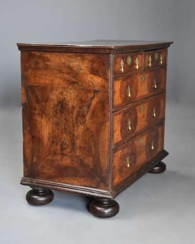Rare fine William Mary yew walnut chest of drawers