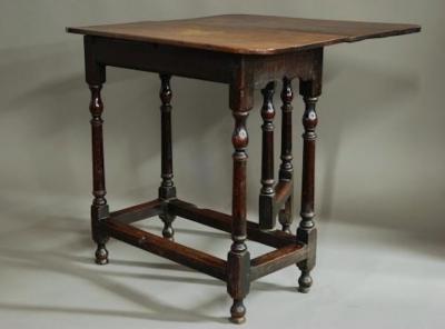 Rare late 17th century oak ash side table