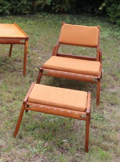 Rarest complete teak hunting chairs and ottoman set in vintage condition