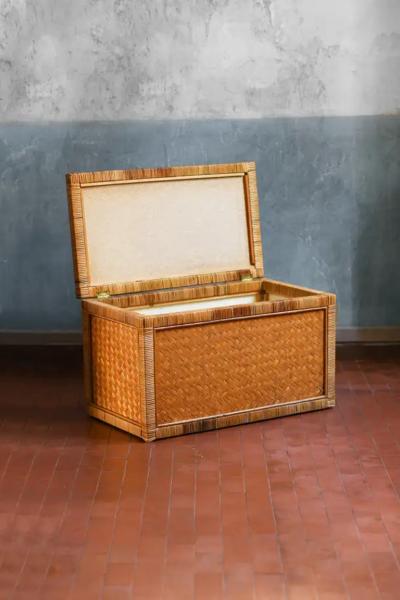 Rattan trunk Italy 1980