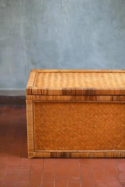 Rattan trunk Italy 1980