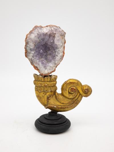 Reclaimed gilt fragment with pale amethyst