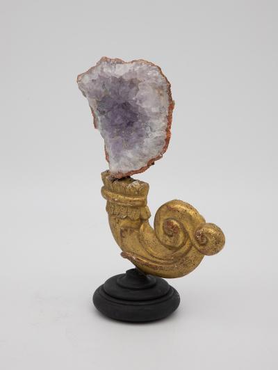 Reclaimed gilt fragment with pale amethyst