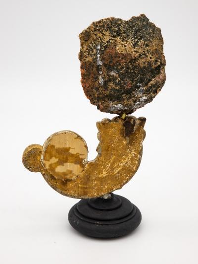Reclaimed gilt fragment with pale amethyst