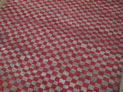 Red Brown Checkered Tulu DK 87 42