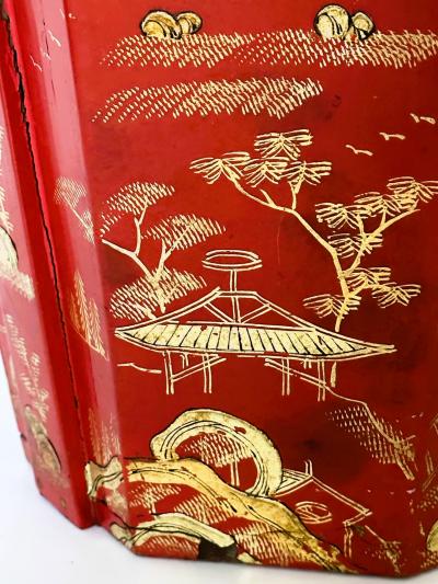Red and Gold Lacquer Portable Tea Bucket and Cover Ryukyu Kingdom Okinawa
