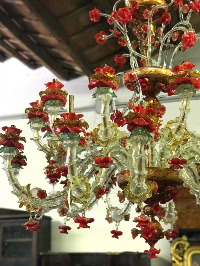 Red and Gold Sumptuous Murano Glass Chandelier 1980s