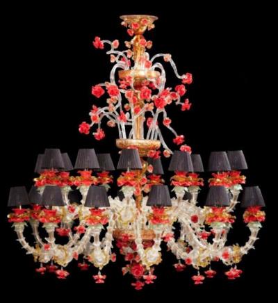 Red and Gold Sumptuous Murano Glass Chandelier 1980s