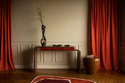 Reda Amalou SOA Console 160cm by Reda Amalou