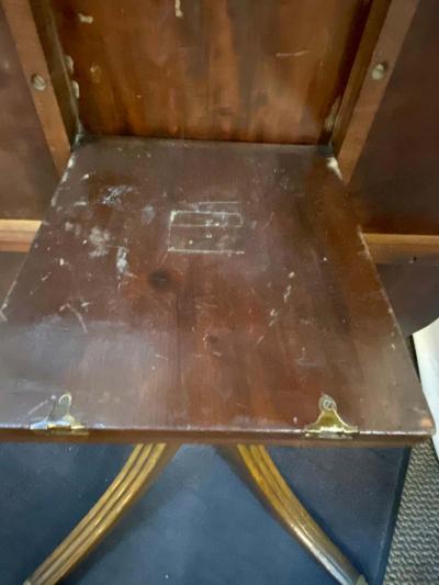 Regency Breakfast Table Tilt Top Mahogany Rosewood Banded circa 1810