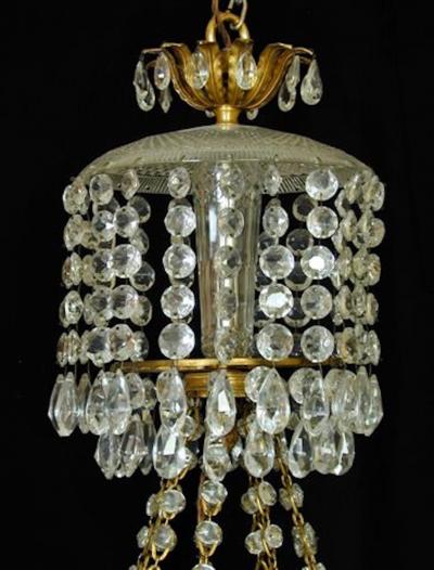 Regency Cut Glass Eight Light Chandelier c 1820