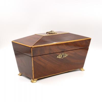 Regency Mahogany Box with Satinwood Edging and Brass Basket Pull