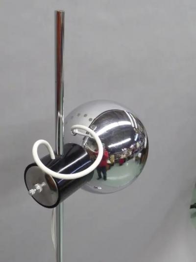 Reggiani Lampadari Italian Mid Century Modern Adjustable and Articulated Floor Lamp by Reggiani