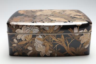 Reimei Utagawa Accessory Box with Azalea and Vine T 4340