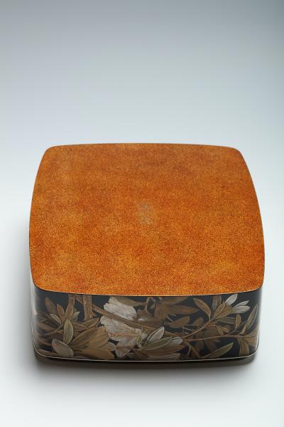 Reimei Utagawa Accessory Box with Azalea and Vine T 4340