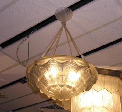 Ren Lalique Deco Chandelier Gaillon 