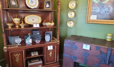 Ren Lalique Lalique Co Mid Century Lalique Bagatelle Vase